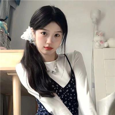 黑伞人